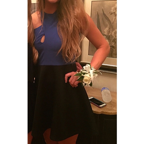 NBD Revolve homecoming dress - Picture 3 of 3